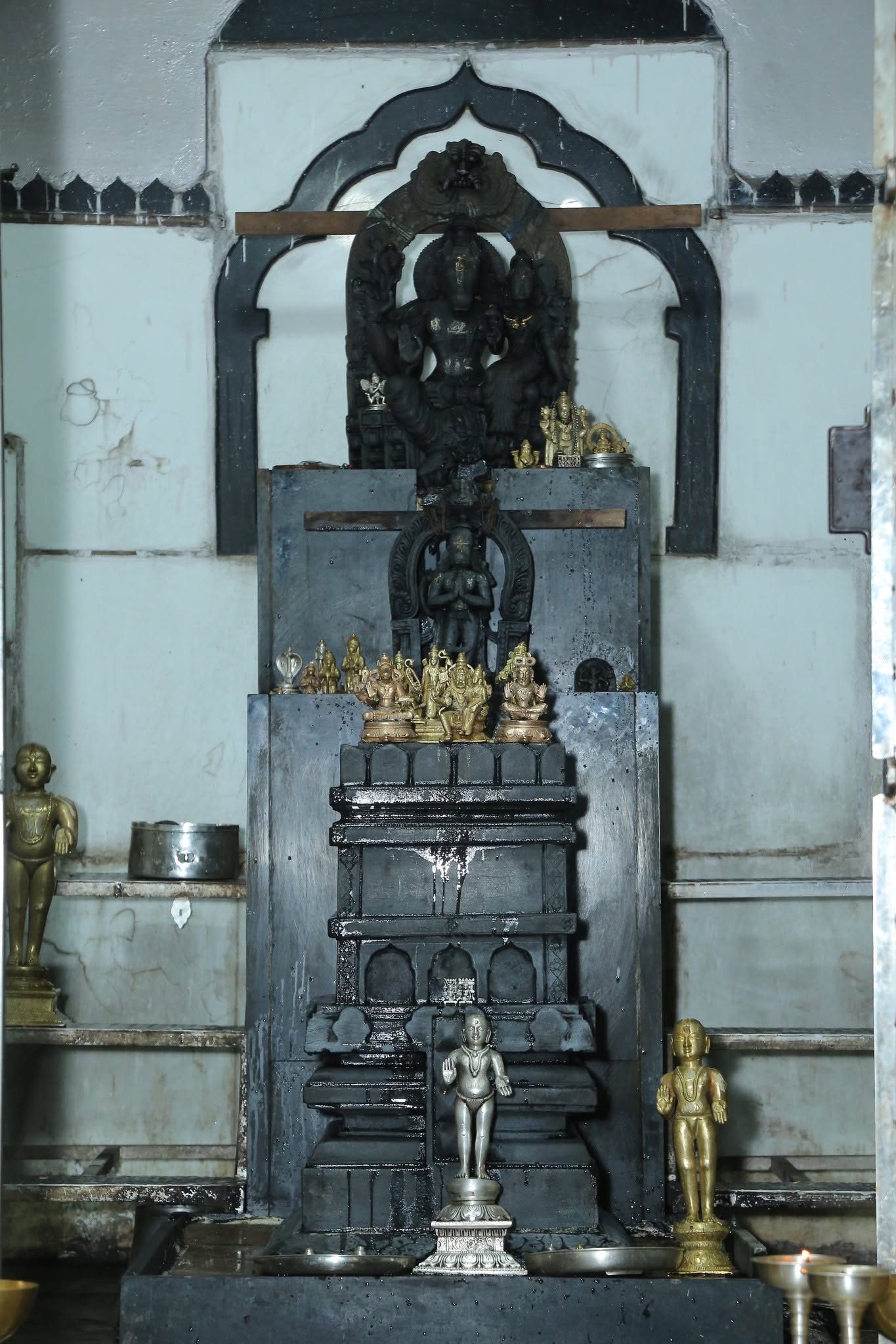 Left Decoration